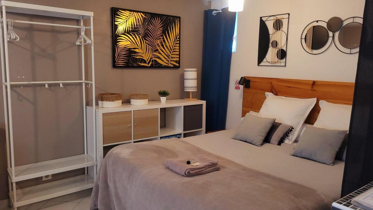 Ravissant Studio Prive 2 Pieces "Le Cosy" Tout Equipe Monchy-Saint-Eloi Eksteriør billede