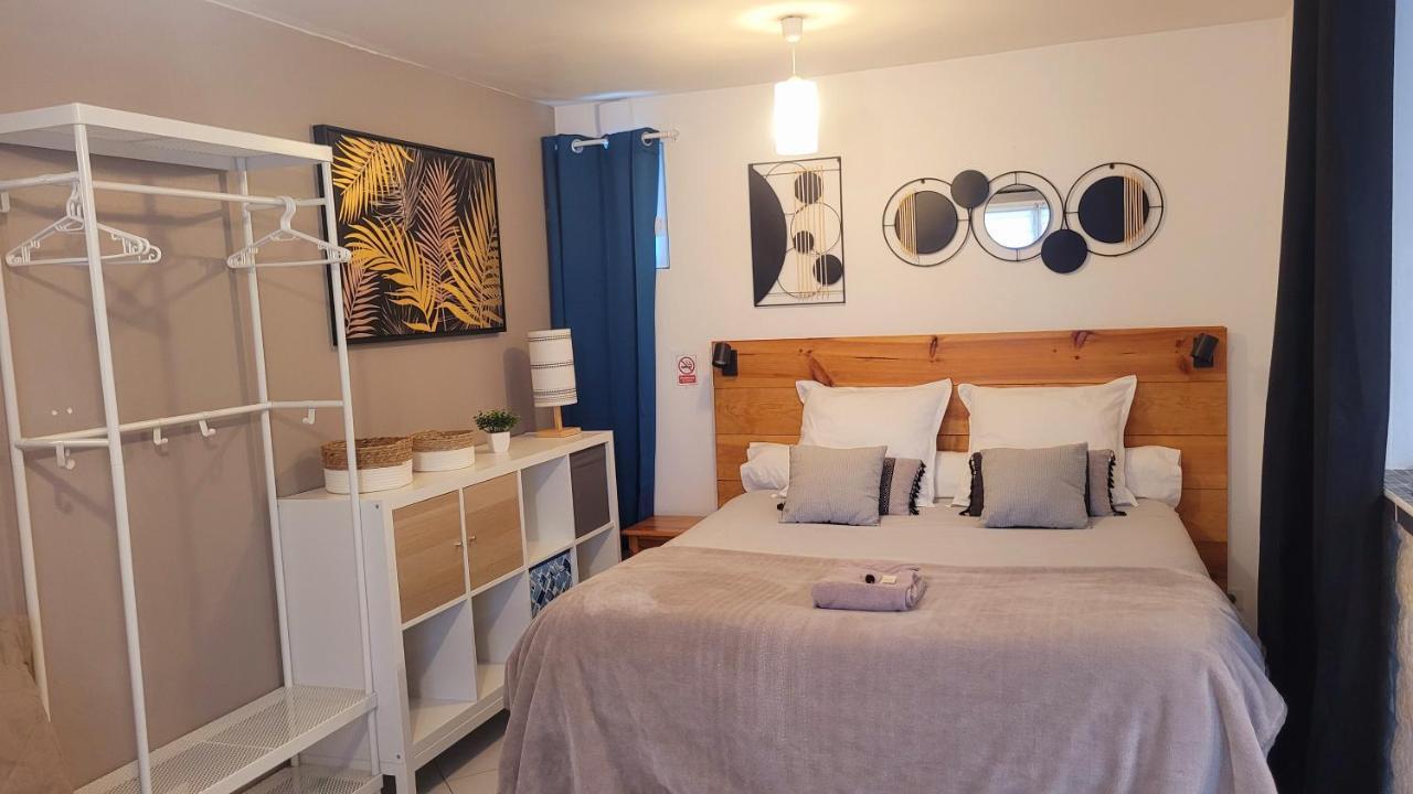 Ravissant Studio Prive 2 Pieces "Le Cosy" Tout Equipe Monchy-Saint-Eloi Eksteriør billede